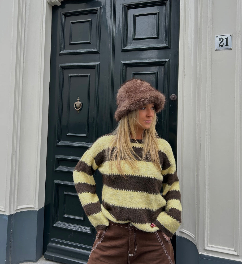 SWEATER LOVI